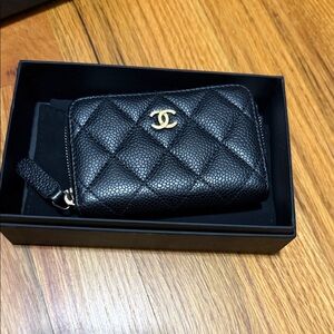 CHANEL Black Quilted Caviar Leather Zip Card Holder with Gold CC